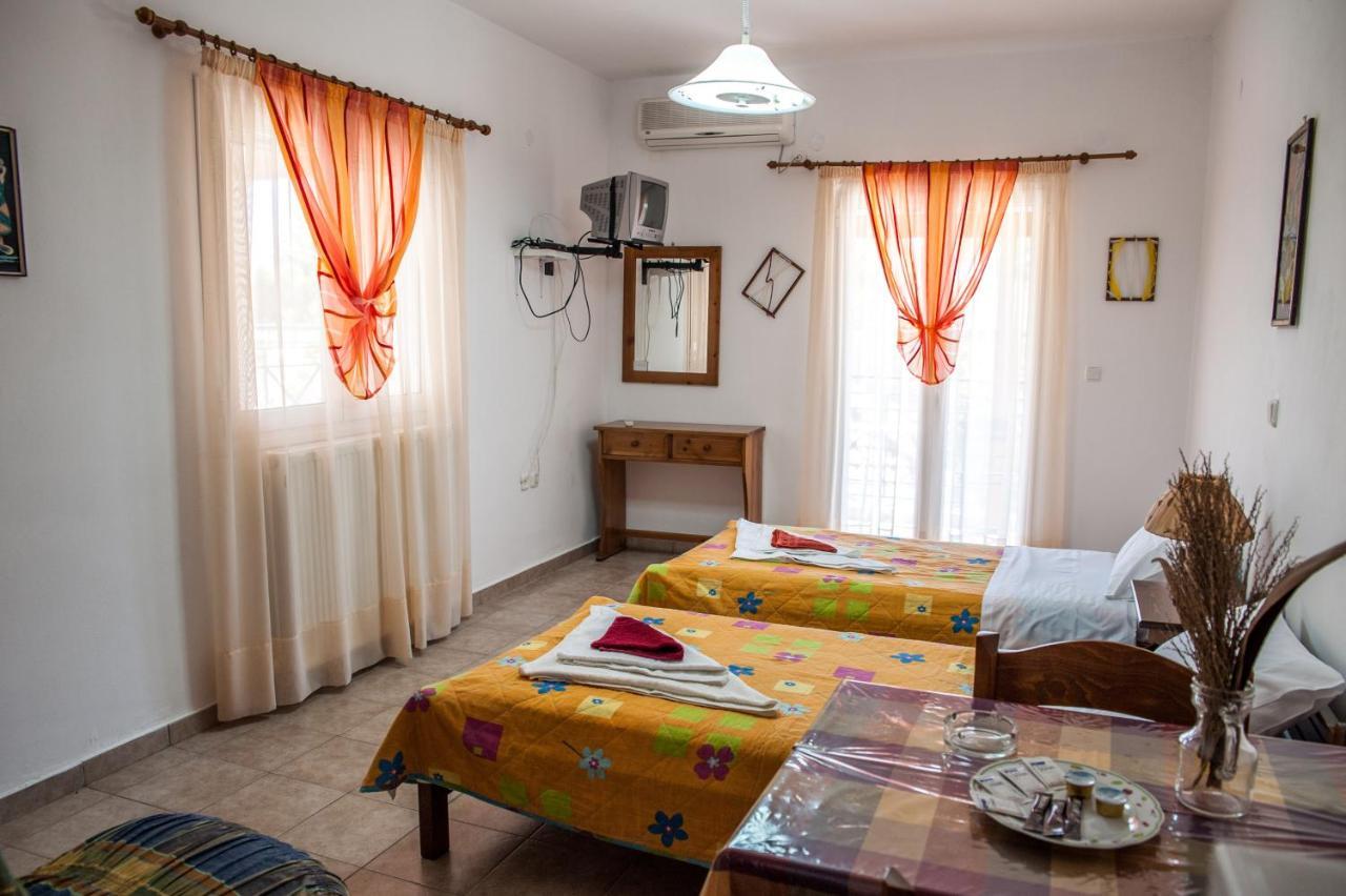 Thimios Rooms Keramiaí Buitenkant foto
