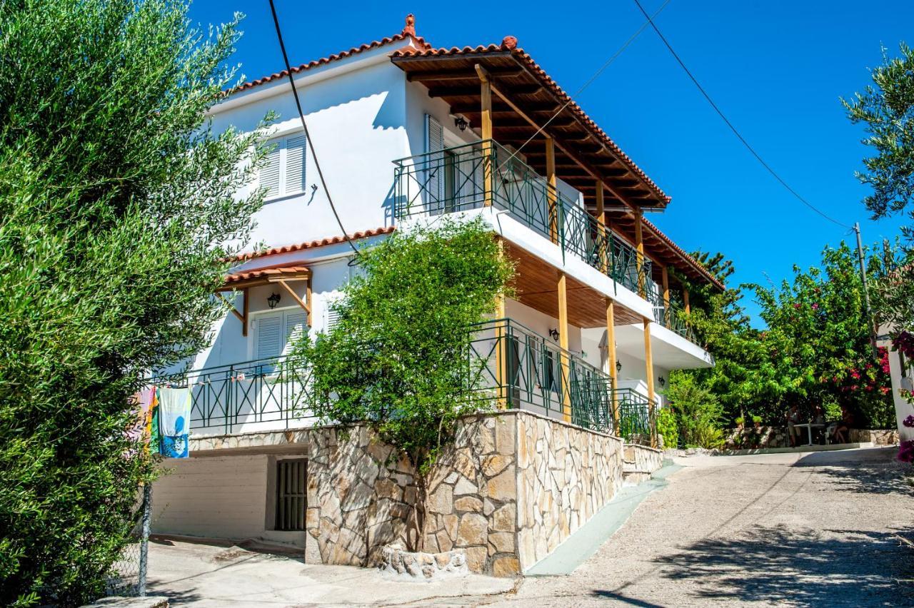 Thimios Rooms Keramiaí Buitenkant foto