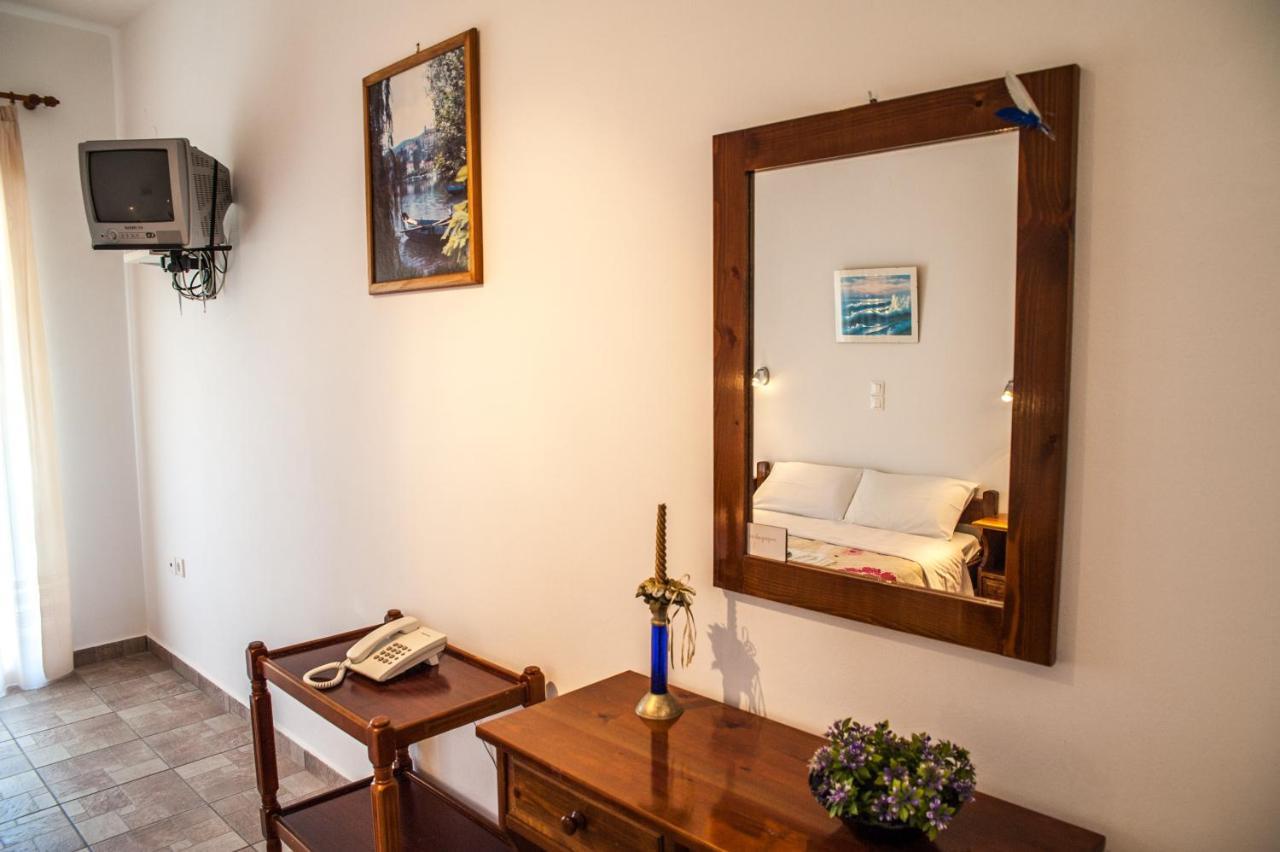 Thimios Rooms Keramiaí Buitenkant foto
