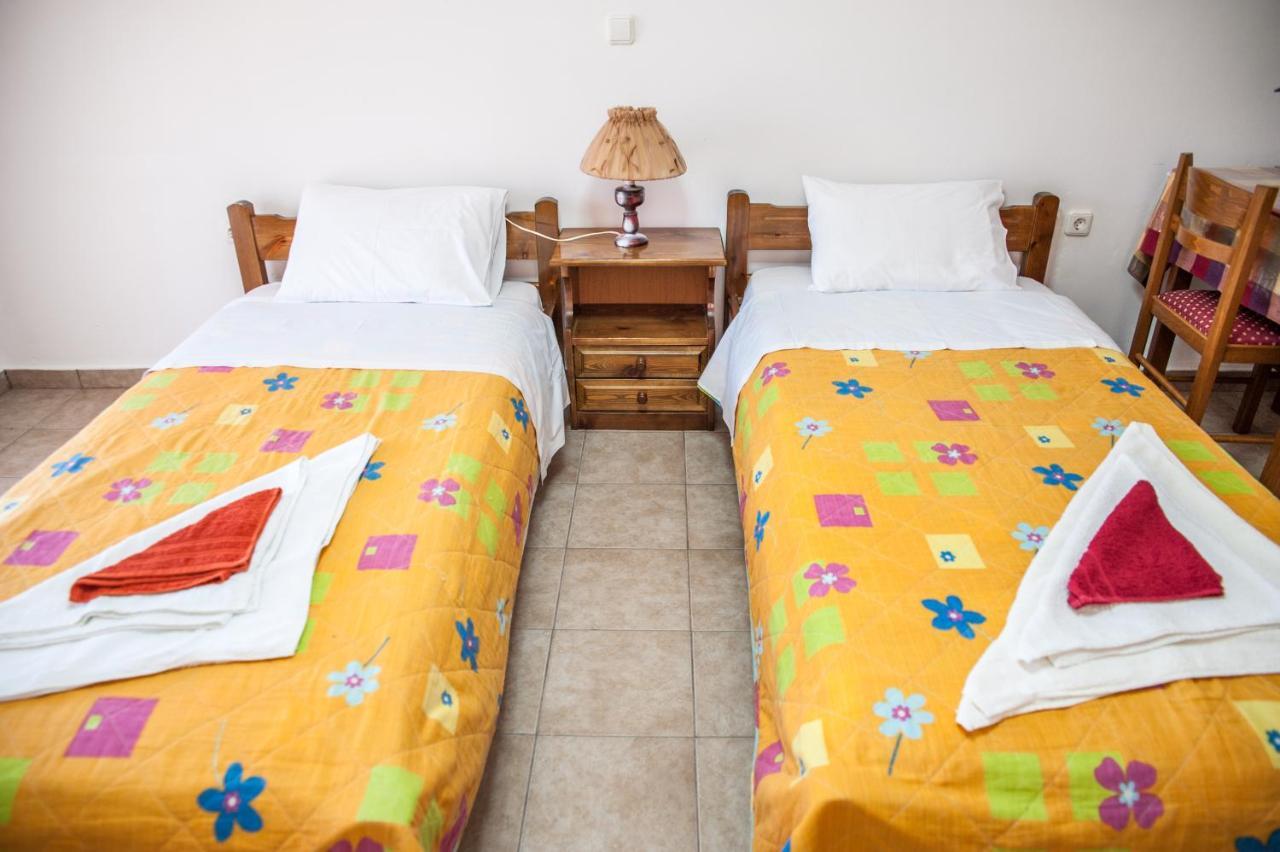 Thimios Rooms Keramiaí Buitenkant foto