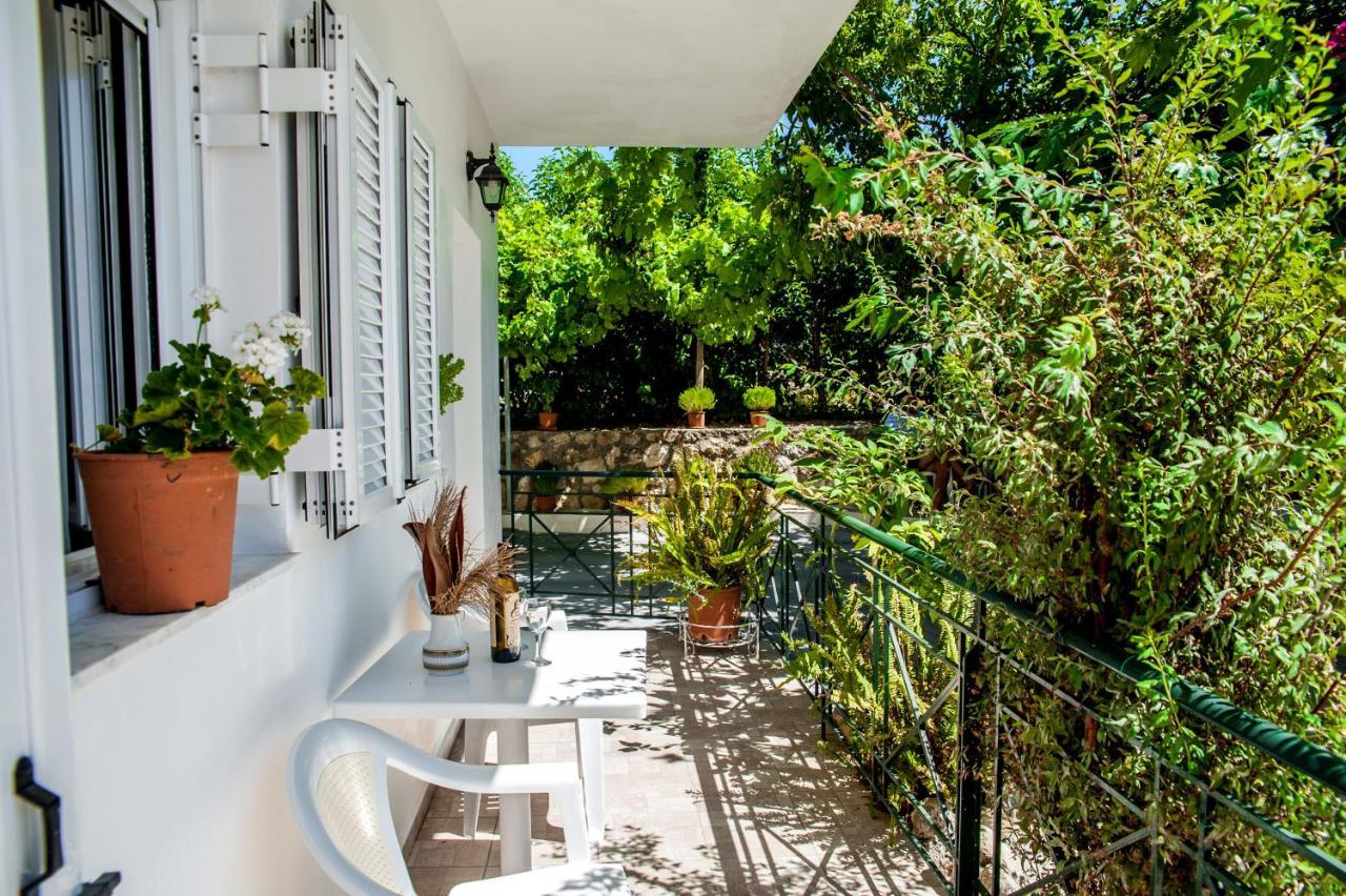 Thimios Rooms Keramiaí Buitenkant foto