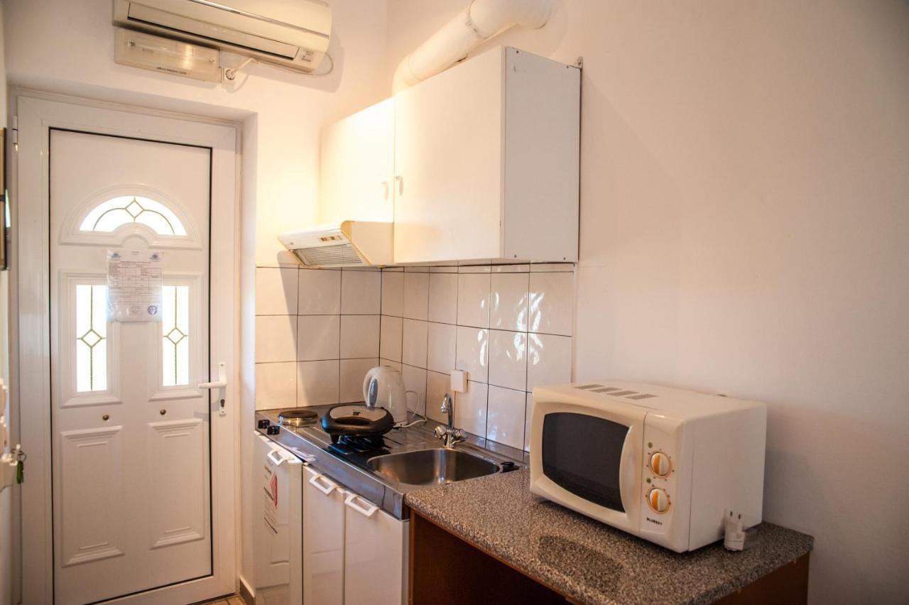 Thimios Rooms Keramiaí Buitenkant foto