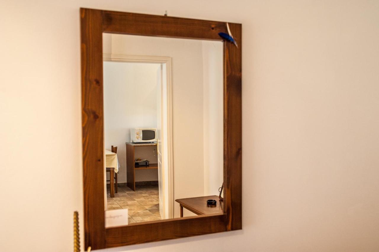 Thimios Rooms Keramiaí Buitenkant foto