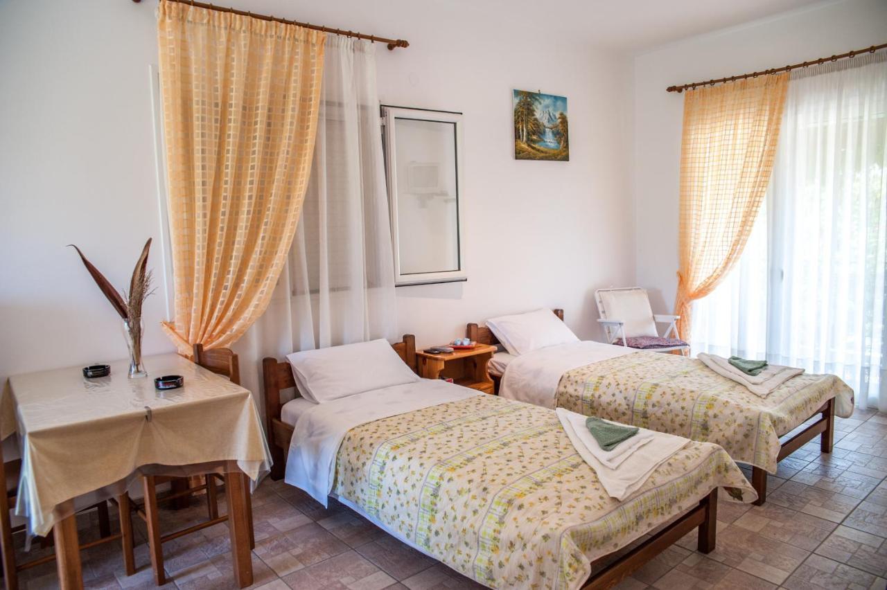 Thimios Rooms Keramiaí Buitenkant foto